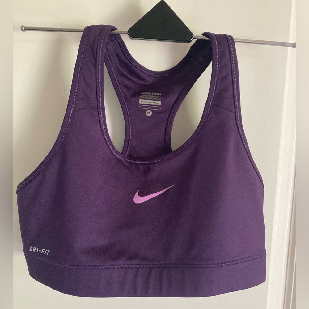 NIKE PRO Sports Bra
